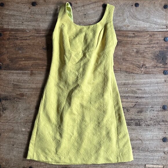 Anthropologie What Comes Around Goes Around Dress EUC Green Chartreuse SIZE 4 - Picture 1 of 3